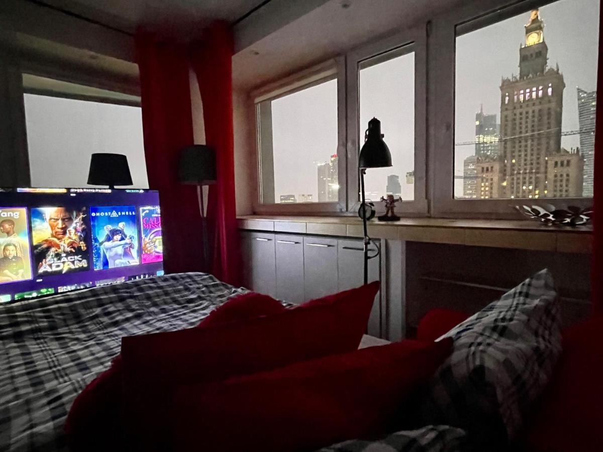Metro Wifi 300mbs 65'tv Netflix Hbo Appletv+ Warsaw