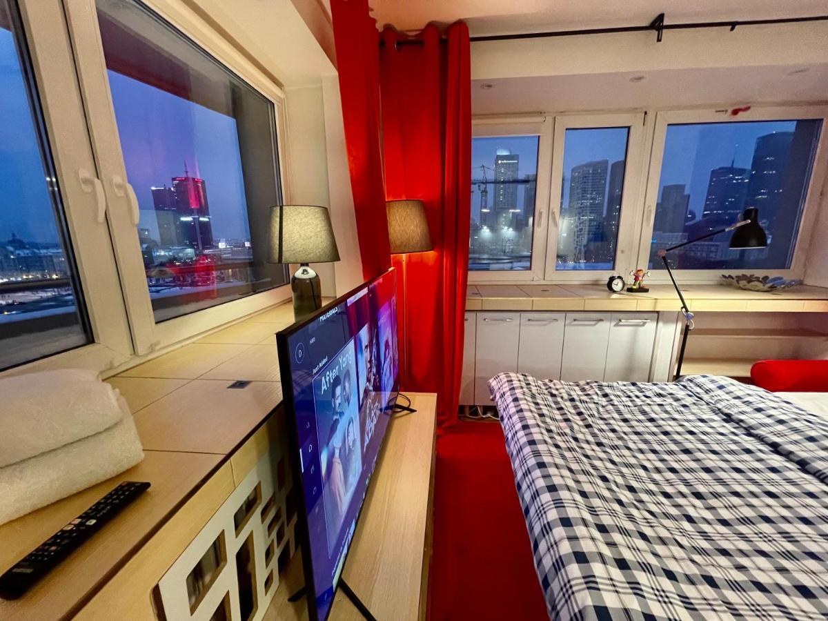 Apartment Metro Wifi 300mbs 65'tv Netflix Hbo Appletv+