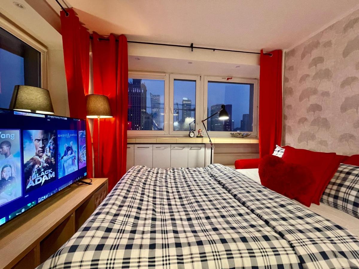 Metro Wifi 300mbs 65'tv Netflix Hbo Appletv+ Apartment