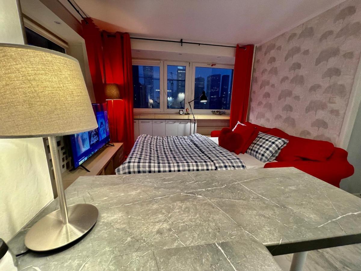 Apartment Metro Wifi 300mbs 65'tv Netflix Hbo Appletv+ *
